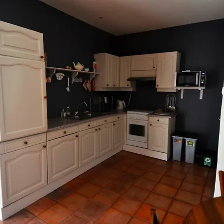 Le Manoir 3* سويلاك