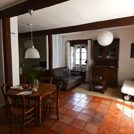 Le Manoir سويلاك