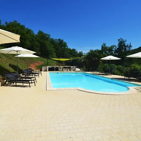 Le Manoir فندق مبيت وإفطار