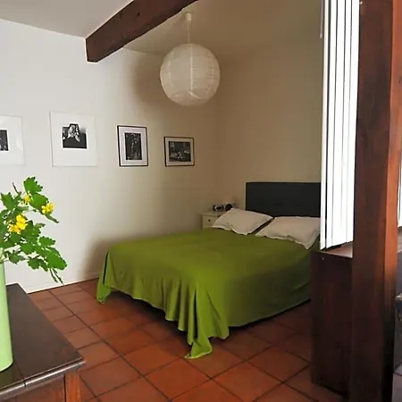 Le Manoir לינה וארוחת בוקר 3*